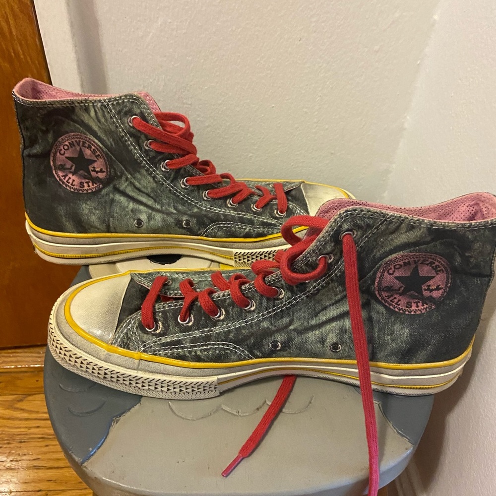 LE Andy Warhol Chuck Taylor All Star High Tops